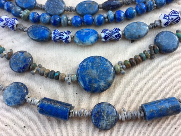 Opter pour les bijoux porte bonheur verseau : guide pour bien choisir